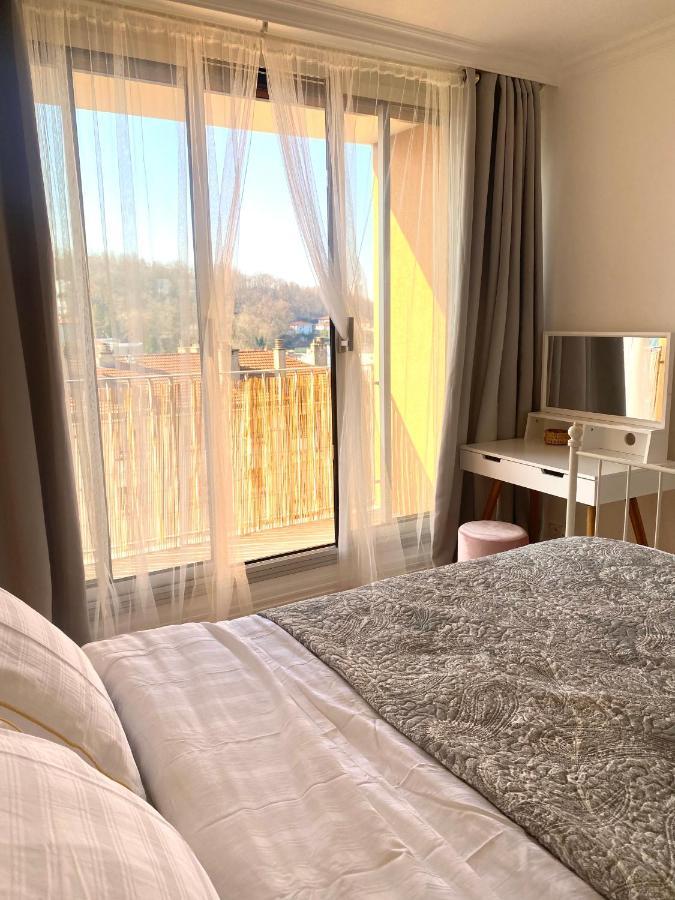 Bergson Top - Appart 80M2, 2 Grandes Chambres, Entierement Renovee Et Equipee, Lumineux, Wifi, Balcon, Calme, Vue Imprenable 圣艾蒂安 外观 照片